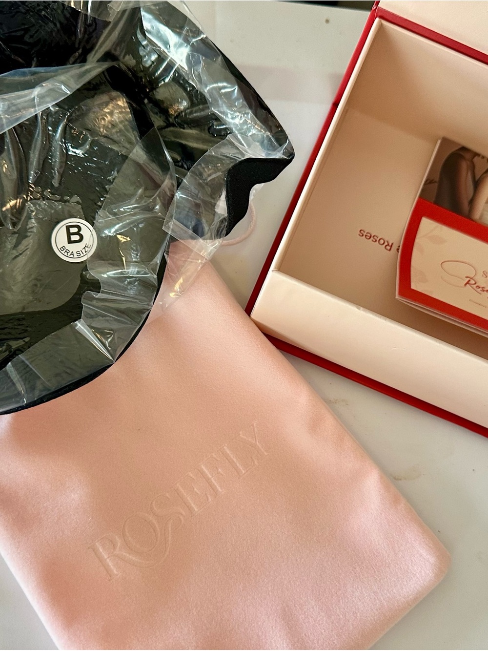Rosefly Adhesive Bra Sticky Bra Black Wings Size B Box &Pouch silicone Strapless